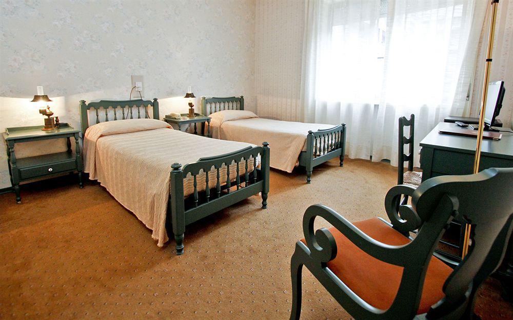 Hotel Antares アローナ エクステリア 写真